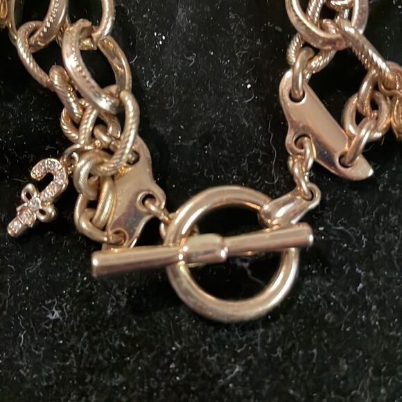 8” double gold plated chain bracelet w/4 simulated pearls & 4 candy cane charms - Picture 7 of 11
